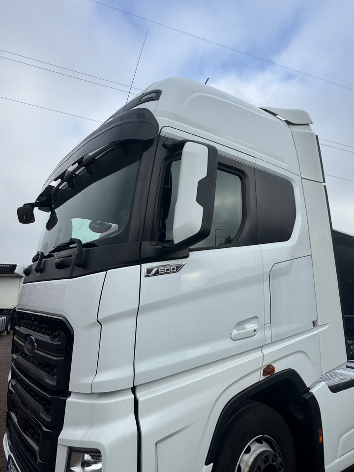 Ford F-Max - Kabinë: foto 3 Ford F-Max - Kabinë: foto 3