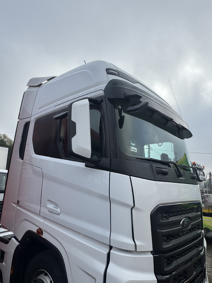 Ford F-Max - Kabinë: foto 1 Ford F-Max - Kabinë: foto 1