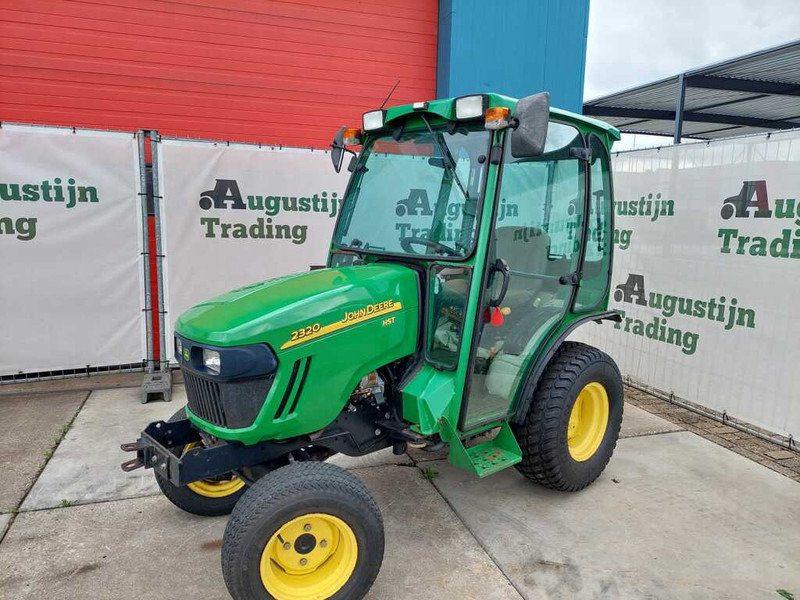 John Deere 2320 - Minitraktor: foto 1 John Deere 2320 - Minitraktor: foto 1