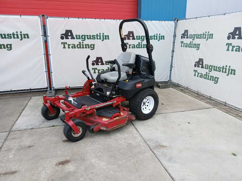 Toro Z master 7200 - Korrëse bari i kopshtit: foto 1 Toro Z master 7200 - Korrëse bari i kopshtit: foto 1