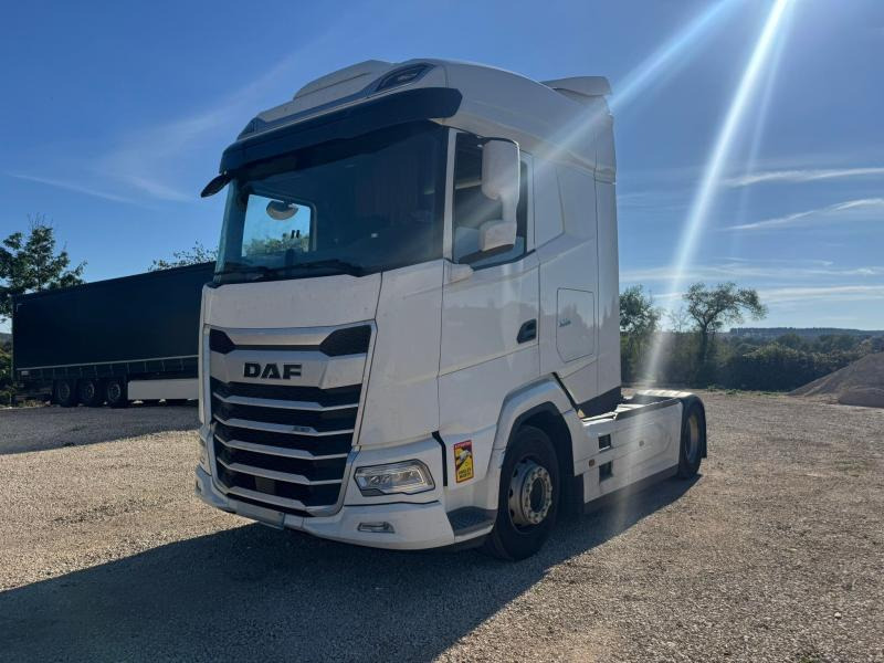 DAF XG XG 530 - Gjysmë-kamion: foto 2 DAF XG XG 530 - Gjysmë-kamion: foto 2