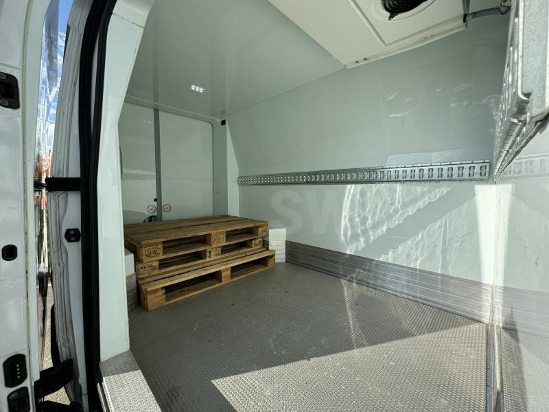 Renault Master - Furgon frigorifer: foto 5 Renault Master - Furgon frigorifer: foto 5