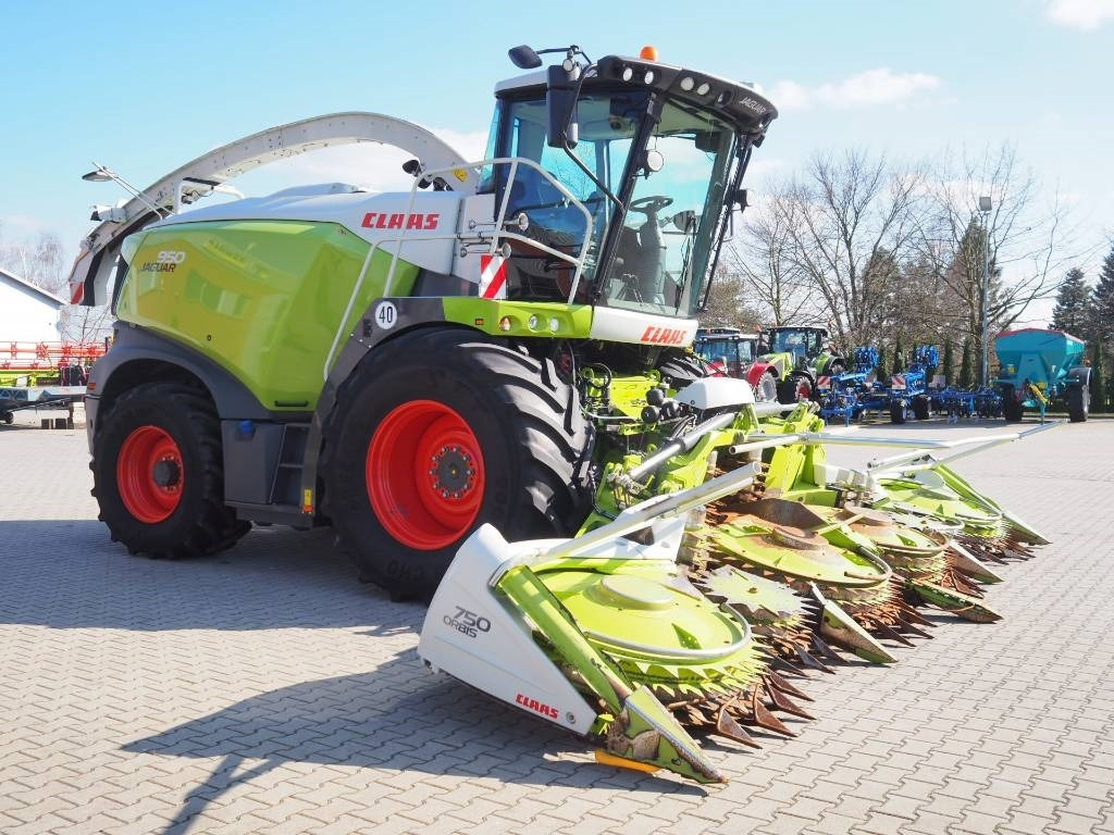Claas Jaguar 950 4WD + Orbis 750 - Korrëse foragjere: foto 4 Claas Jaguar 950 4WD + Orbis 750 - Korrëse foragjere: foto 4