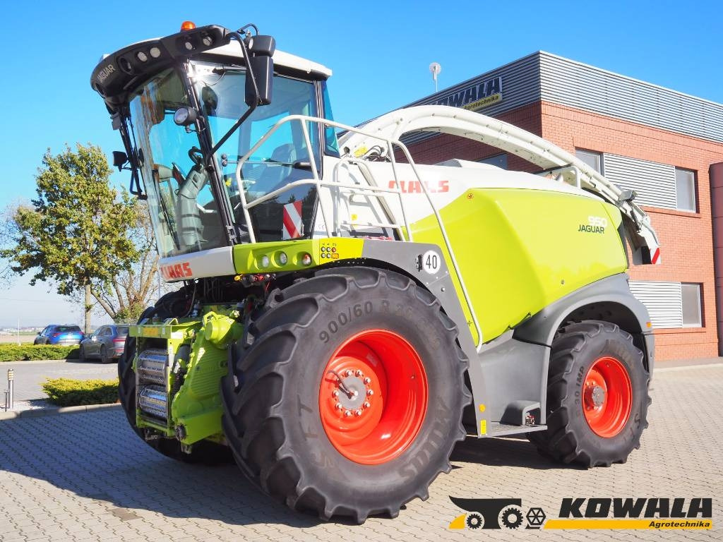 Claas Jaguar 950 4x4 - Korrëse foragjere: foto 1 Claas Jaguar 950 4x4 - Korrëse foragjere: foto 1