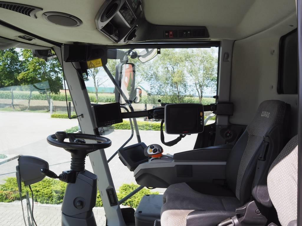 Claas Lexion 750 GPS + V770 - Autokombajnë: foto 5 Claas Lexion 750 GPS + V770 - Autokombajnë: foto 5