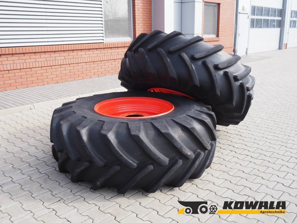 Michelin Agricultural Wheels 650/75 R32 - Claas Jaguar - Gomë për Makineri bujqësore: foto 1 Michelin Agricultural Wheels 650/75 R32 - Claas Jaguar - Gomë për Makineri bujqësore: foto 1