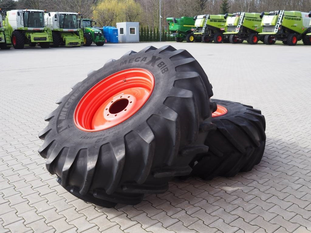 Michelin Agricultural Wheels 650/75 R32 - Claas Jaguar - Gomë për Makineri bujqësore: foto 5 Michelin Agricultural Wheels 650/75 R32 - Claas Jaguar - Gomë për Makineri bujqësore: foto 5