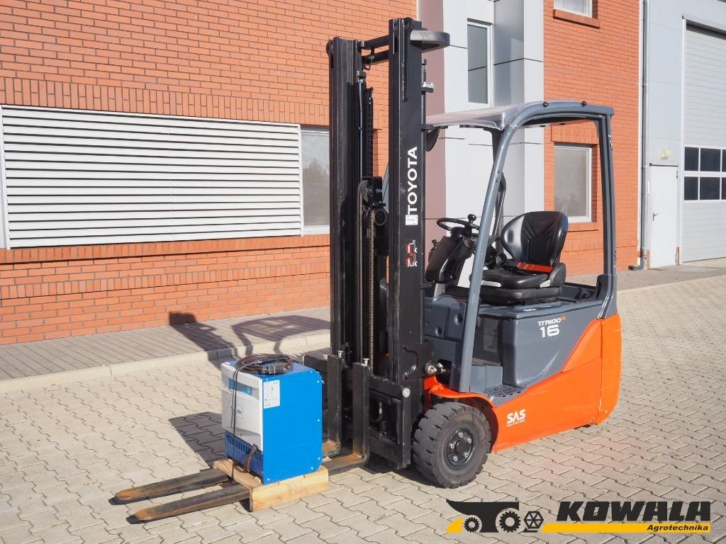 Toyota 8FBEK16T TRAIGO 48 - Pirun elektrik: foto 1 Toyota 8FBEK16T TRAIGO 48 - Pirun elektrik: foto 1
