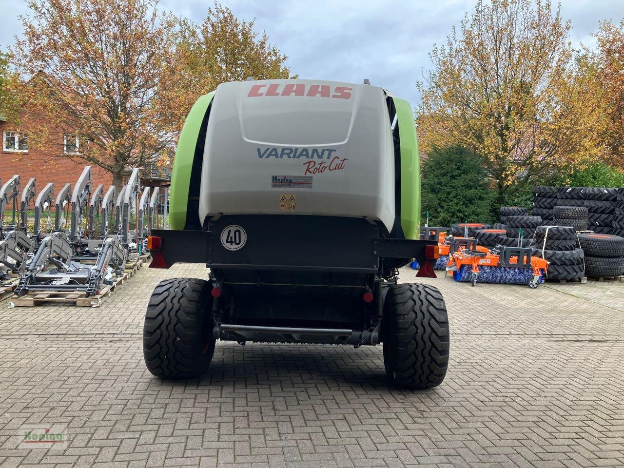 CLAAS Variant 385 - Dengmbledhëse e rrumbullakët: foto 3 CLAAS Variant 385 - Dengmbledhëse e rrumbullakët: foto 3