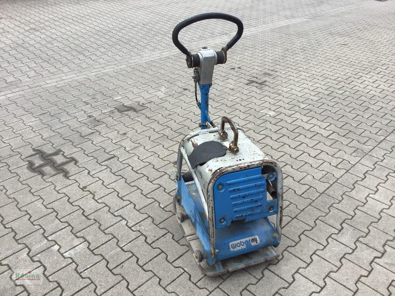 CR3 - Pllakë vibratori: foto 2 CR3 - Pllakë vibratori: foto 2