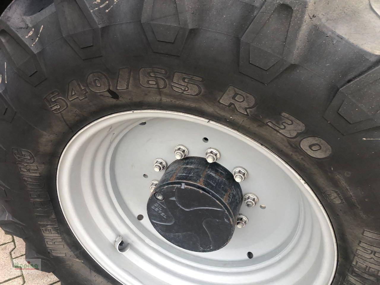 Lizingu i Deutz-Fahr 6215 Agrotron TTV Deutz-Fahr 6215 Agrotron TTV: foto 18 Lizingu i Deutz-Fahr 6215 Agrotron TTV Deutz-Fahr 6215 Agrotron TTV: foto 18