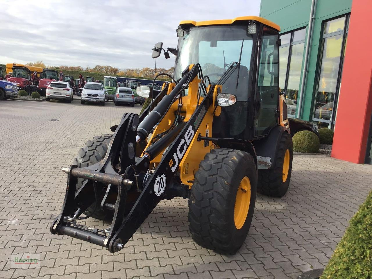 JCB 407 - Fadrom me goma: foto 5 JCB 407 - Fadrom me goma: foto 5