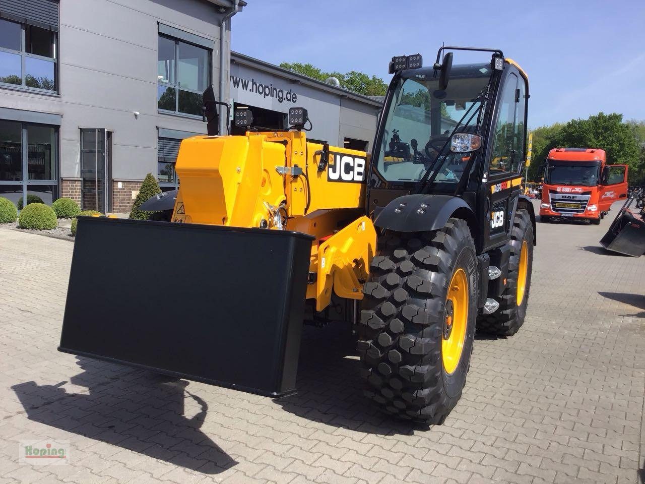 JCB 560-80 AGRI PRO - Ekskavator teleskopik: foto 2 JCB 560-80 AGRI PRO - Ekskavator teleskopik: foto 2