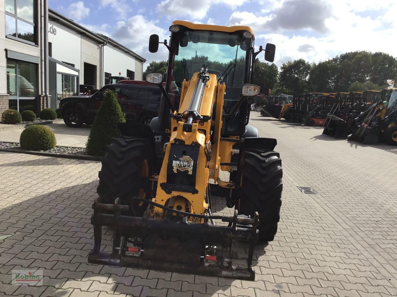 JCB TM220 - Fadrom me goma: foto 3 JCB TM220 - Fadrom me goma: foto 3