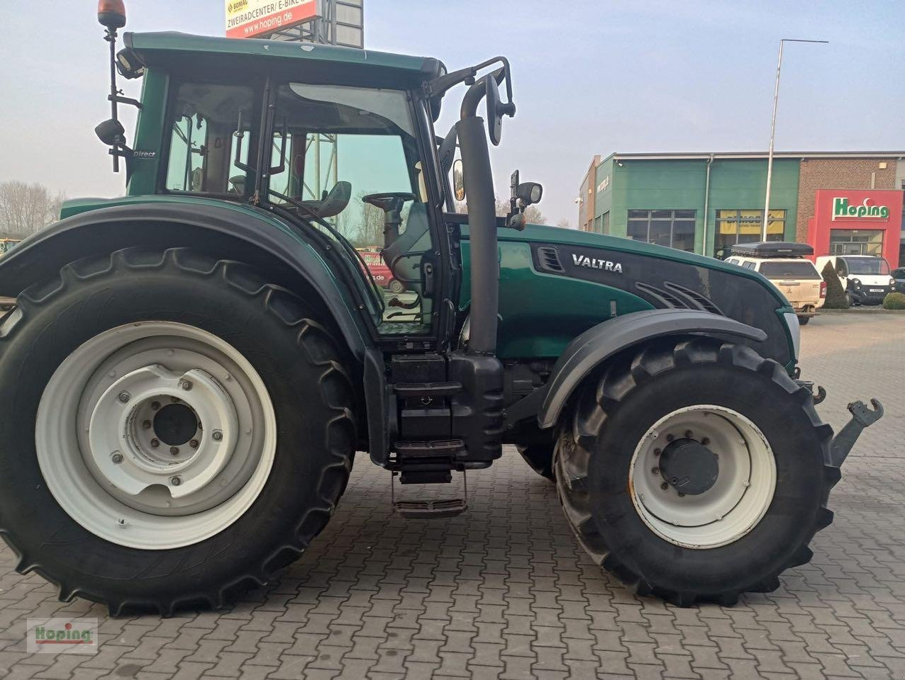 Valtra T203 D - Traktor: foto 4 Valtra T203 D - Traktor: foto 4