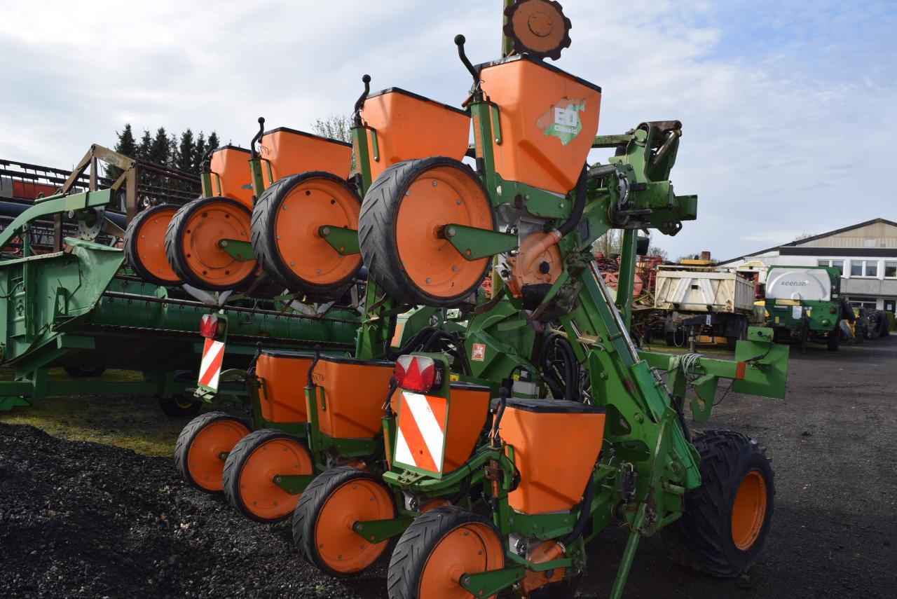 Amazone ED 602 K Classic Profi - Mbjellëse në radhë: foto 3 Amazone ED 602 K Classic Profi - Mbjellëse në radhë: foto 3