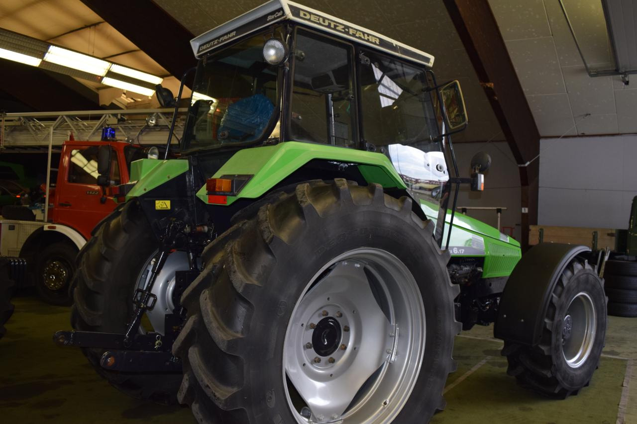 Deutz-Fahr Agroxtra 6.17 - Traktor: foto 4 Deutz-Fahr Agroxtra 6.17 - Traktor: foto 4