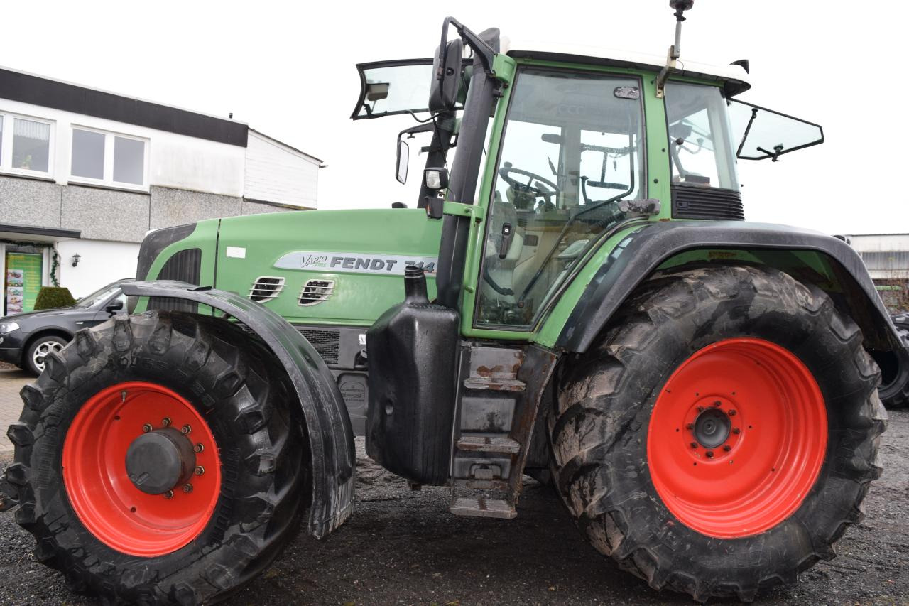 Fendt 714 Vario TMS - Traktor: foto 4 Fendt 714 Vario TMS - Traktor: foto 4