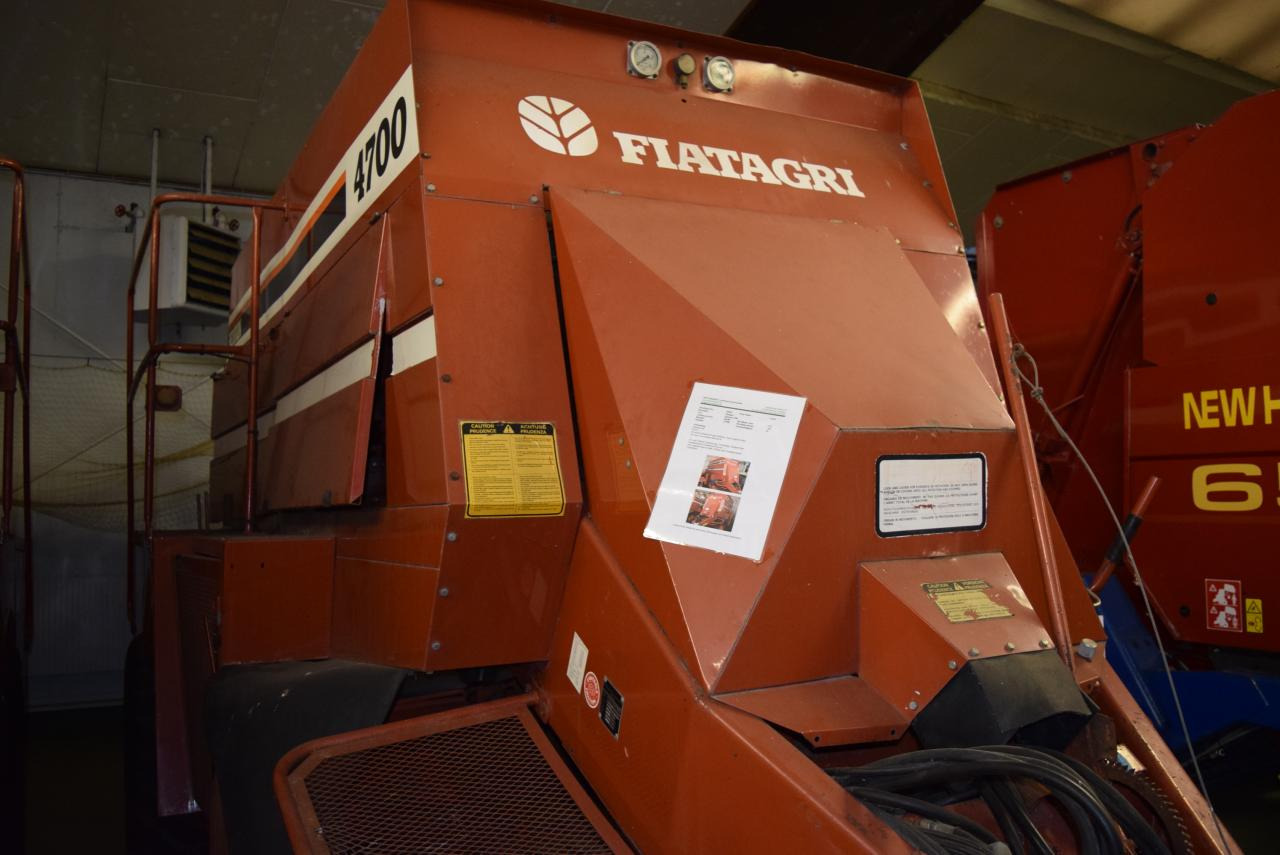 Fiat Hesston 4700 - Dengmbledhëse katrore: foto 5 Fiat Hesston 4700 - Dengmbledhëse katrore: foto 5