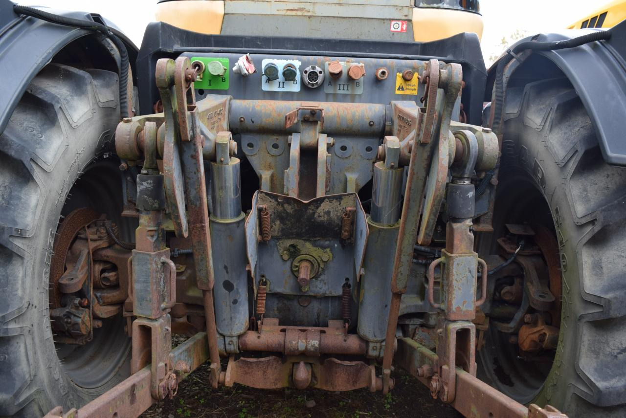 JCB Fastrac 2135 - 4WS - Traktor: foto 5 JCB Fastrac 2135 - 4WS - Traktor: foto 5