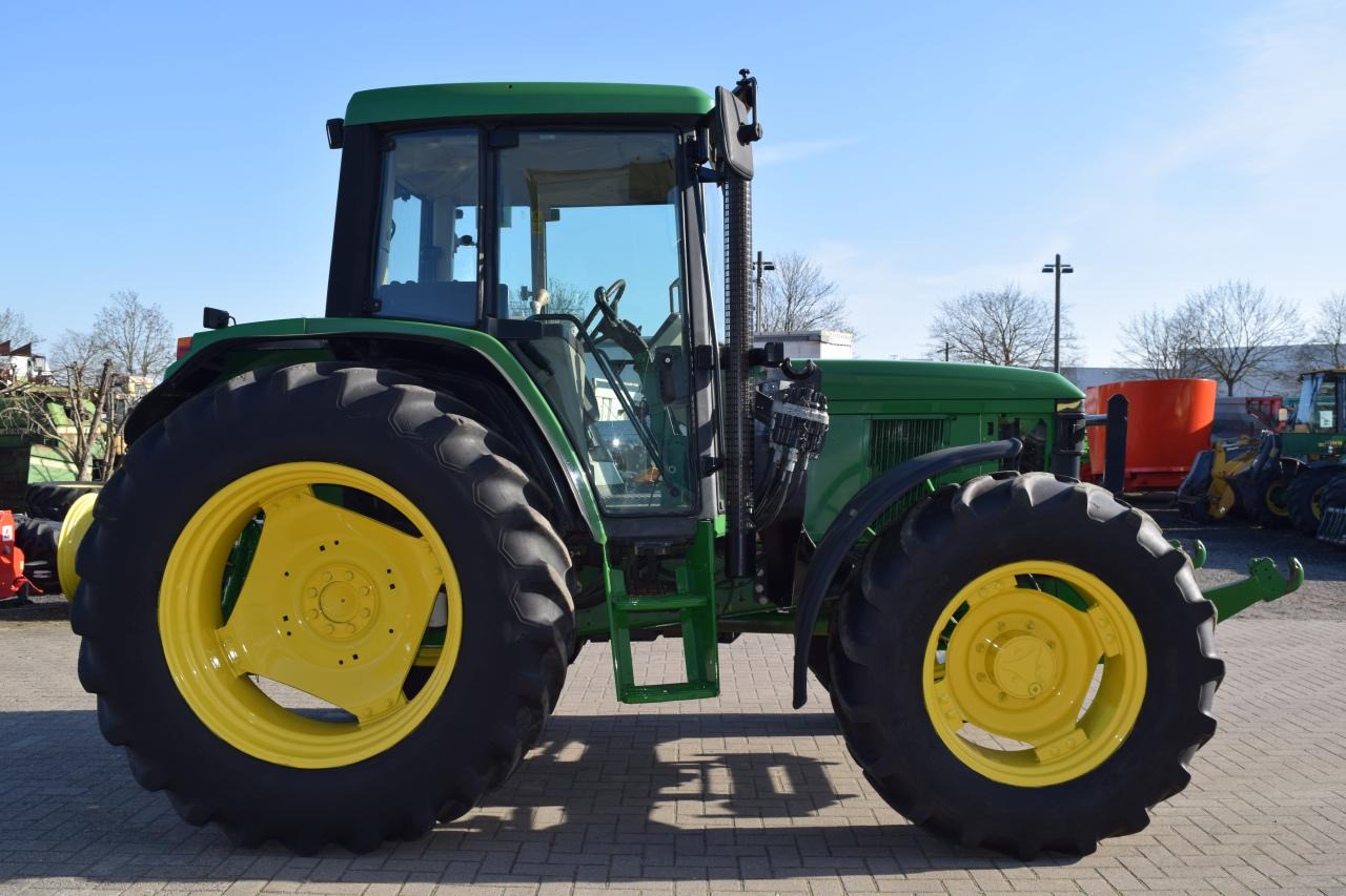 John Deere 6410 - Traktor: foto 4 John Deere 6410 - Traktor: foto 4