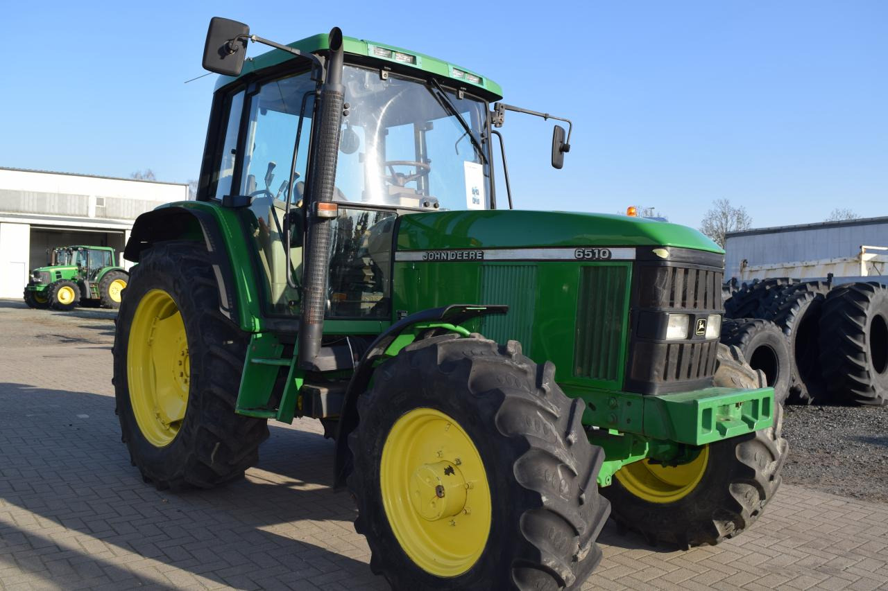 John Deere 6510 - Traktor: foto 1 John Deere 6510 - Traktor: foto 1