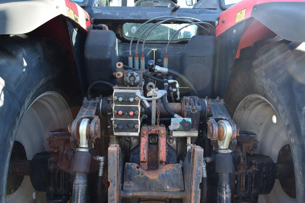 Massey Ferguson MF 8250 - Traktor: foto 5 Massey Ferguson MF 8250 - Traktor: foto 5