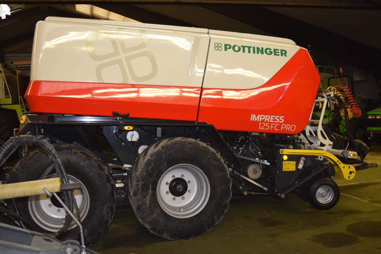 Pöttinger Impress 125 FC Pro *Press-Wickelkombinationen* - Dengmbledhëse e rrumbullakët: foto 4 Pöttinger Impress 125 FC Pro *Press-Wickelkombinationen* - Dengmbledhëse e rrumbullakët: foto 4