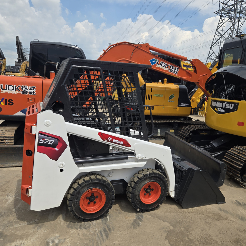 BOBCAT S70 - Mini fadrom: foto 2 BOBCAT S70 - Mini fadrom: foto 2