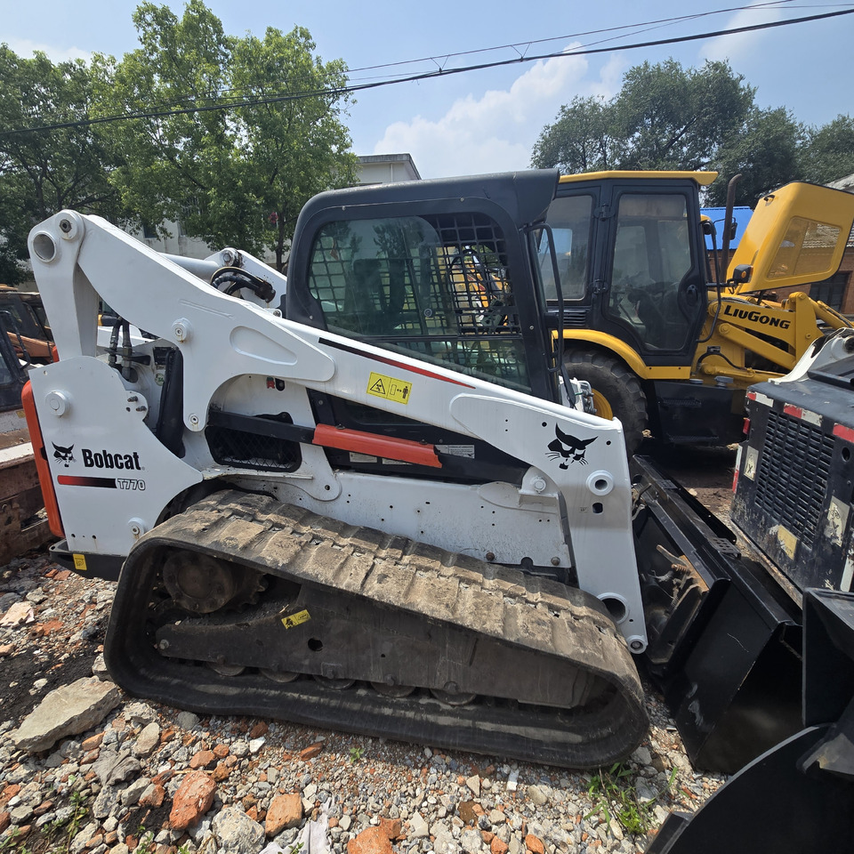 BOBCAT T770 - Mini fadrom: foto 1 BOBCAT T770 - Mini fadrom: foto 1