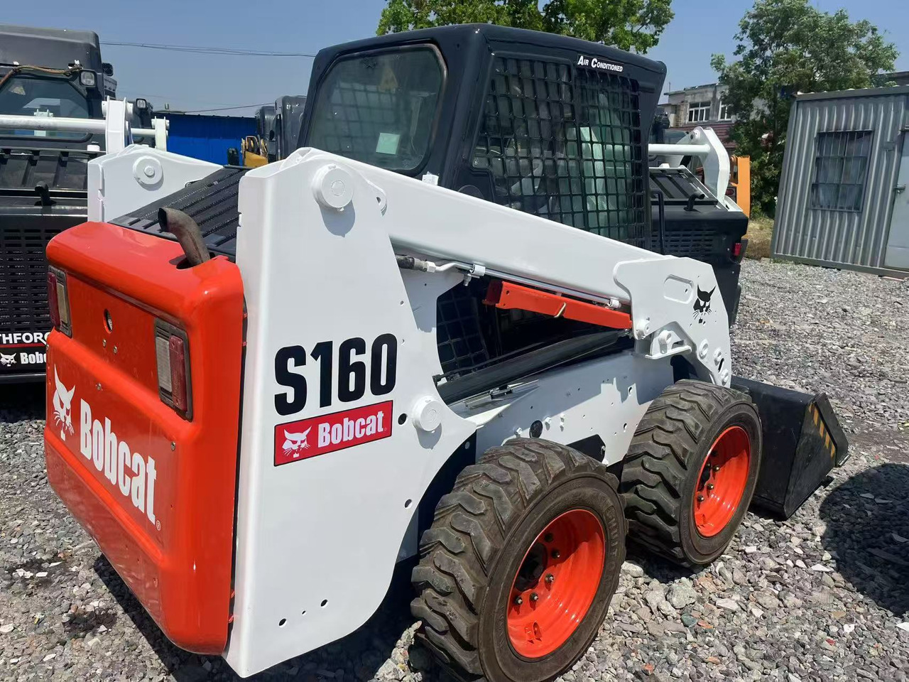 Bobcat S160 - Mini fadrom: foto 1 Bobcat S160 - Mini fadrom: foto 1