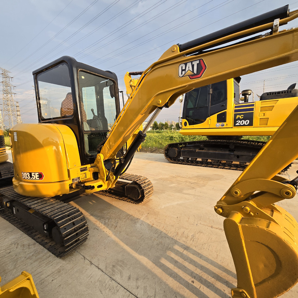 CATERPILLAR 303.5E2 - Miniekskavator: foto 4 CATERPILLAR 303.5E2 - Miniekskavator: foto 4