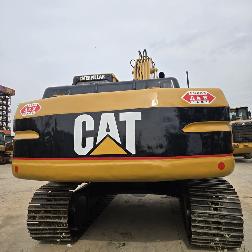 CATERPILLAR 320BL - Ekskavator me zinxhirë: foto 5 CATERPILLAR 320BL - Ekskavator me zinxhirë: foto 5