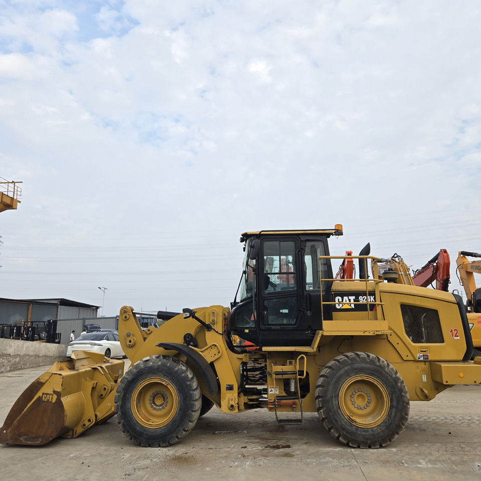 CATERPILLAR 924K - Ekskavator me goma: foto 3 CATERPILLAR 924K - Ekskavator me goma: foto 3