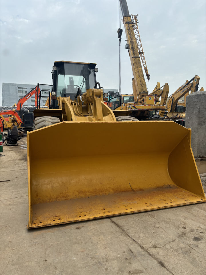 CATERPILLAR 966G - Fadrom me goma: foto 5 CATERPILLAR 966G - Fadrom me goma: foto 5
