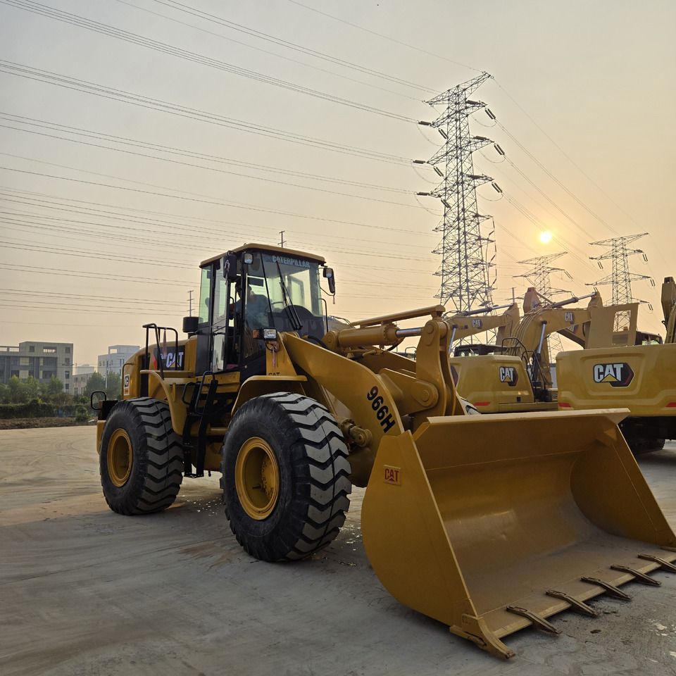 CATERPILLAR 966H - Fadrom me goma: foto 1 CATERPILLAR 966H - Fadrom me goma: foto 1