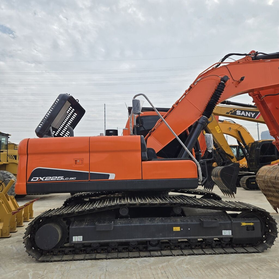 Doosan DX225LC - Ekskavator me zinxhirë: foto 5 Doosan DX225LC - Ekskavator me zinxhirë: foto 5