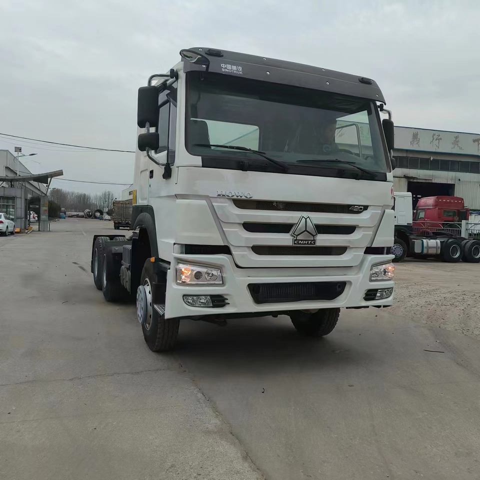 SINOTRUK HOWO trailer head - Gjysmë-kamion: foto 3 SINOTRUK HOWO trailer head - Gjysmë-kamion: foto 3