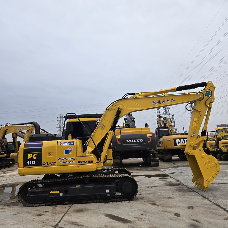 KOMATSU PC110 - Ekskavator me zinxhirë: foto 1 KOMATSU PC110 - Ekskavator me zinxhirë: foto 1