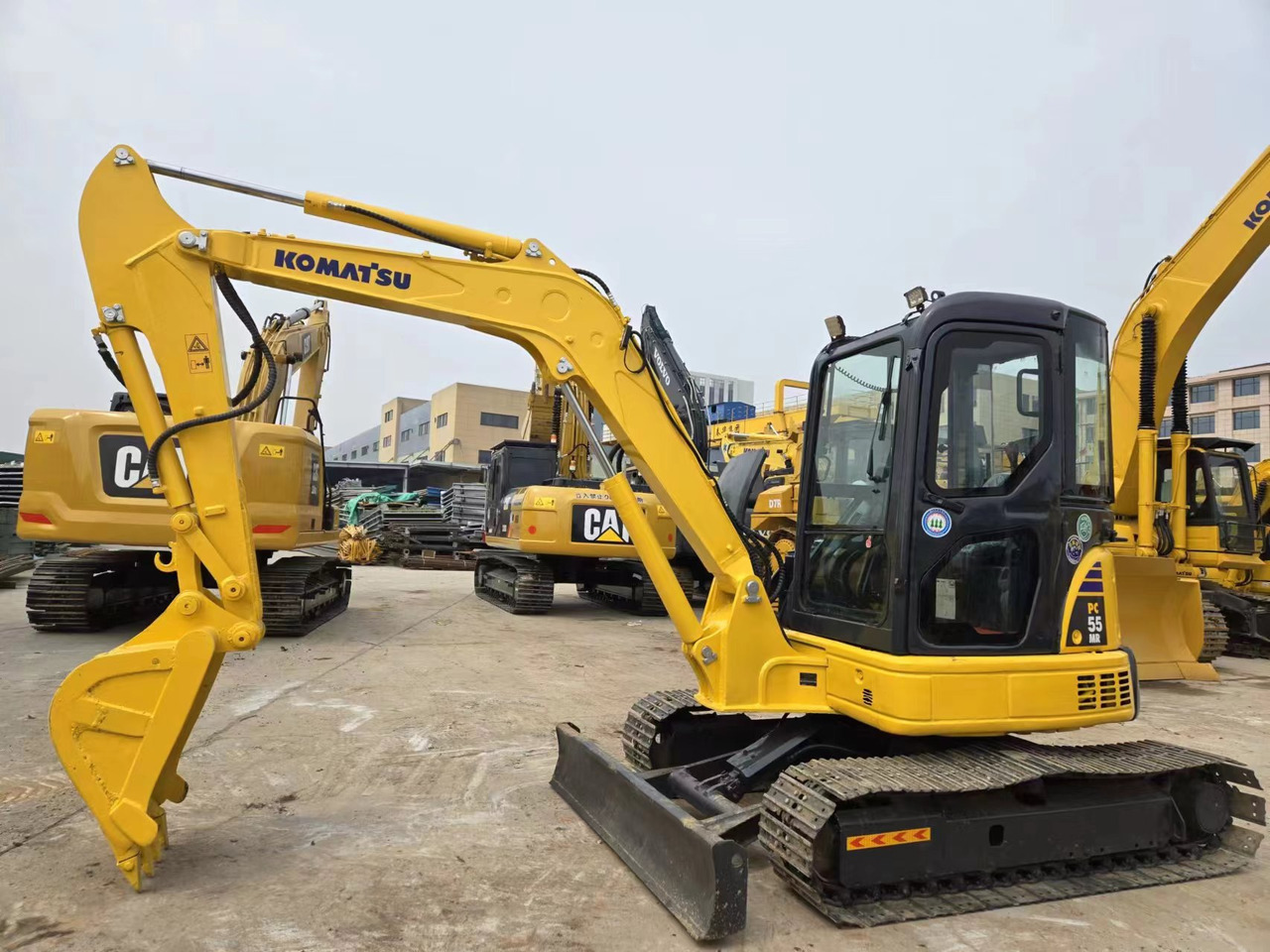 KOMATSU PC55MR - Miniekskavator: foto 2 KOMATSU PC55MR - Miniekskavator: foto 2