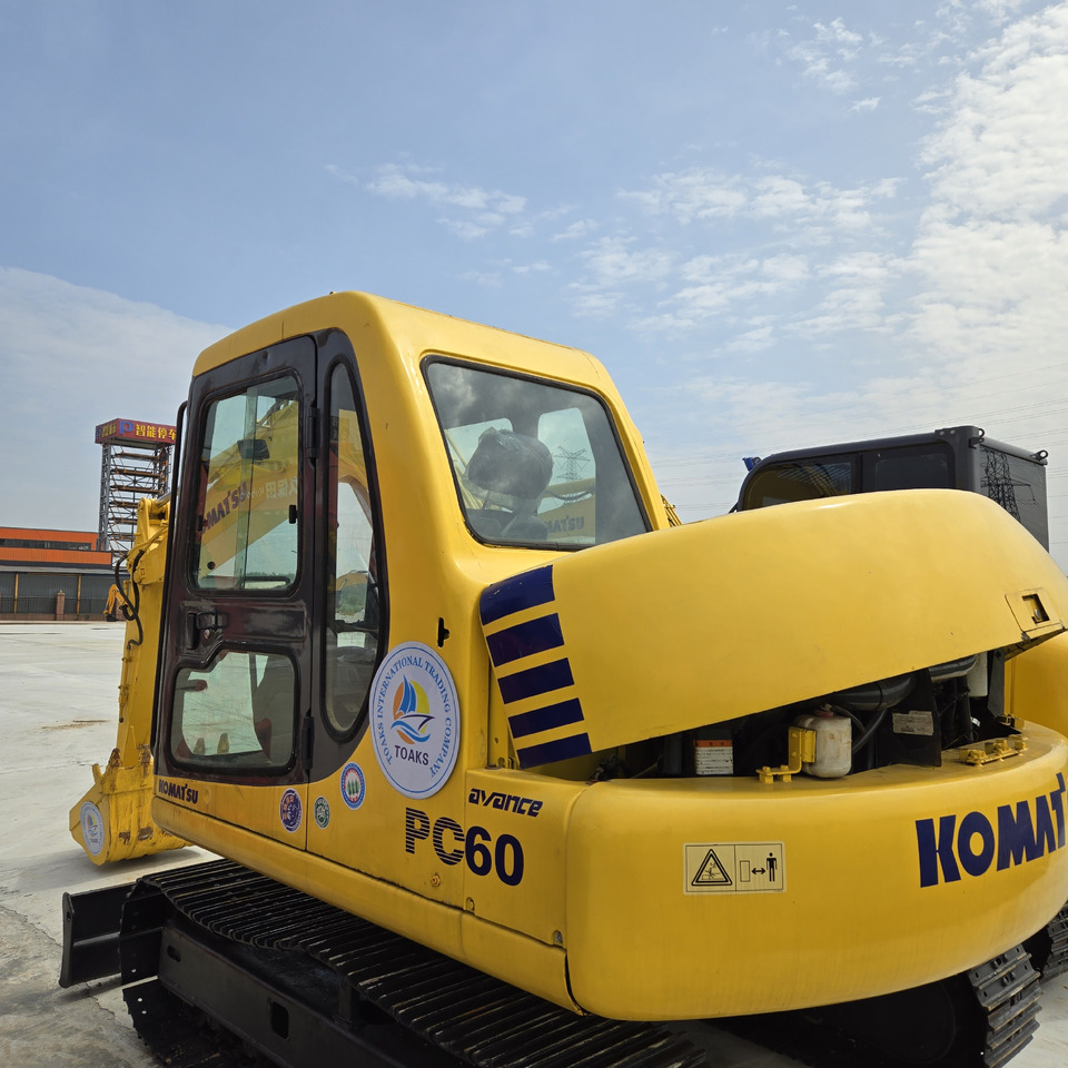 KOMATSU PC60 - Miniekskavator: foto 2 KOMATSU PC60 - Miniekskavator: foto 2
