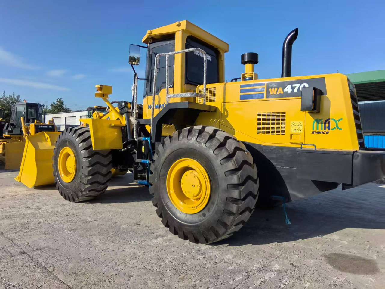 KOMATSU WA470 - Fadrom me goma: foto 4 KOMATSU WA470 - Fadrom me goma: foto 4