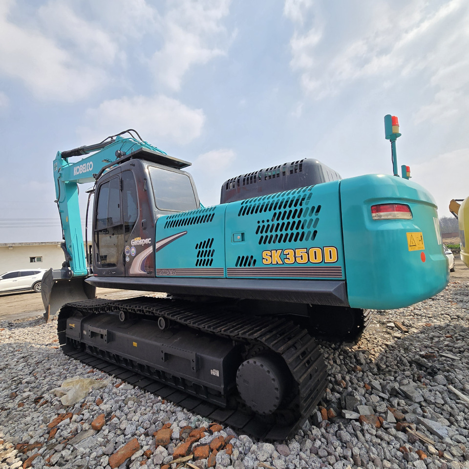 Kobelco SK350LC-8 - Ekskavator me zinxhirë: foto 4 Kobelco SK350LC-8 - Ekskavator me zinxhirë: foto 4