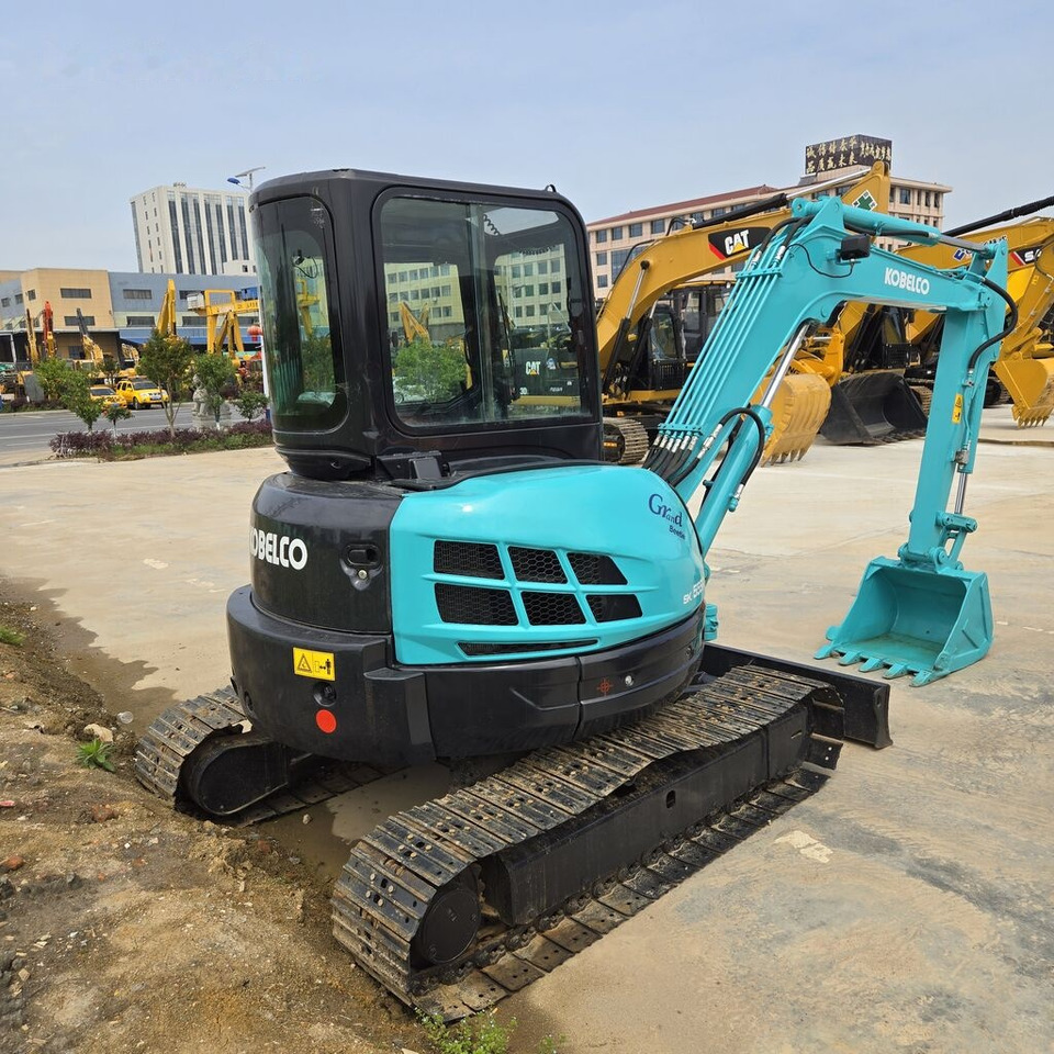 Kobelco SK55SR - Miniekskavator: foto 2 Kobelco SK55SR - Miniekskavator: foto 2