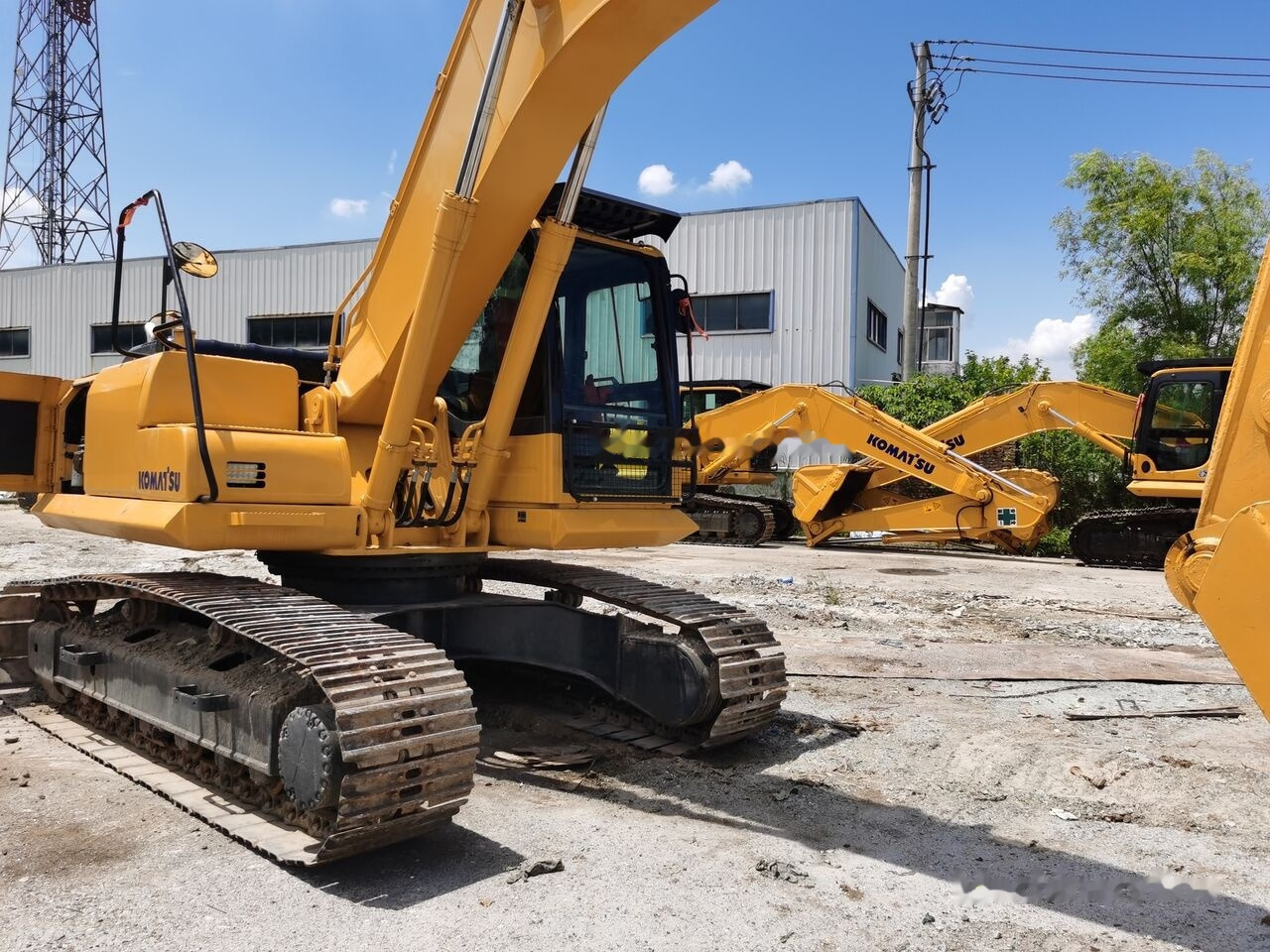 Komatsu PC200 - Ekskavator me zinxhirë: foto 4 Komatsu PC200 - Ekskavator me zinxhirë: foto 4
