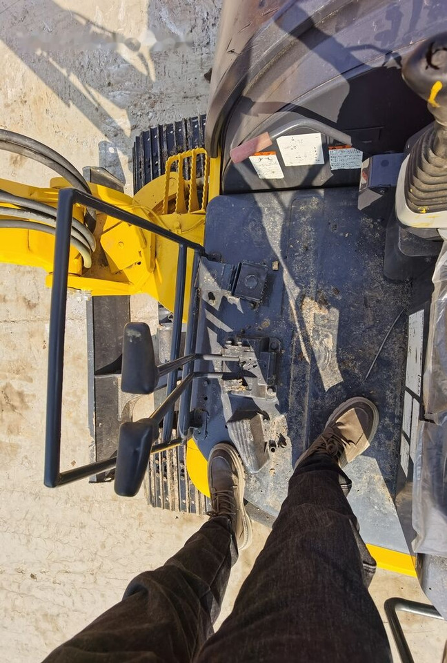 Miniekskavator Komatsu PC40MR: foto 11