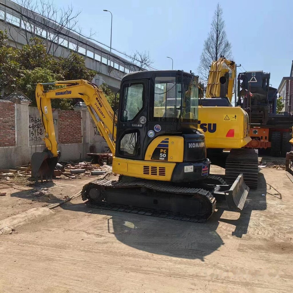 Komatsu PC50MR-2 - Miniekskavator: foto 1 Komatsu PC50MR-2 - Miniekskavator: foto 1