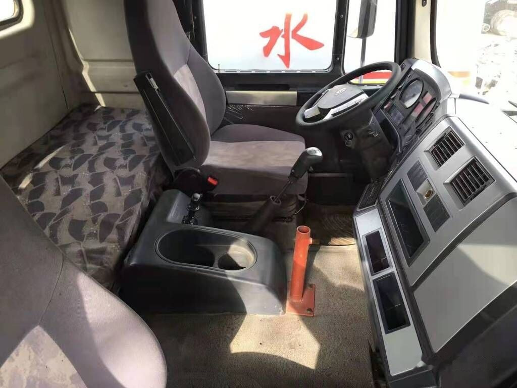 Shacman F3000 - Autobot: foto 1 Shacman F3000 - Autobot: foto 1