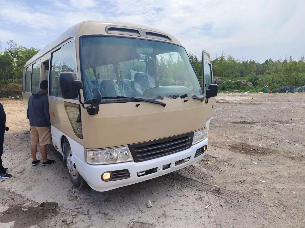 Toyota Coaster - Autobus qyteti: foto 5 Toyota Coaster - Autobus qyteti: foto 5