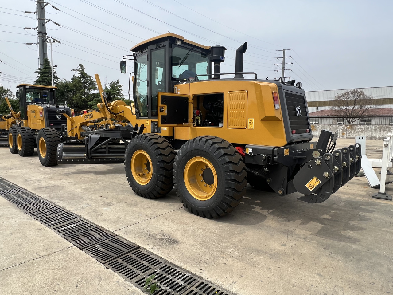 XCMG GR180 - Makinë niveluese: foto 5 XCMG GR180 - Makinë niveluese: foto 5